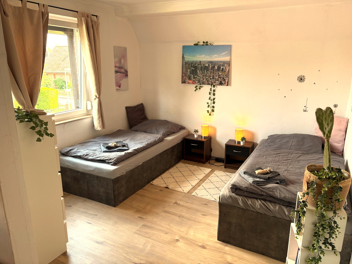 Schlafzimmer Ost 2